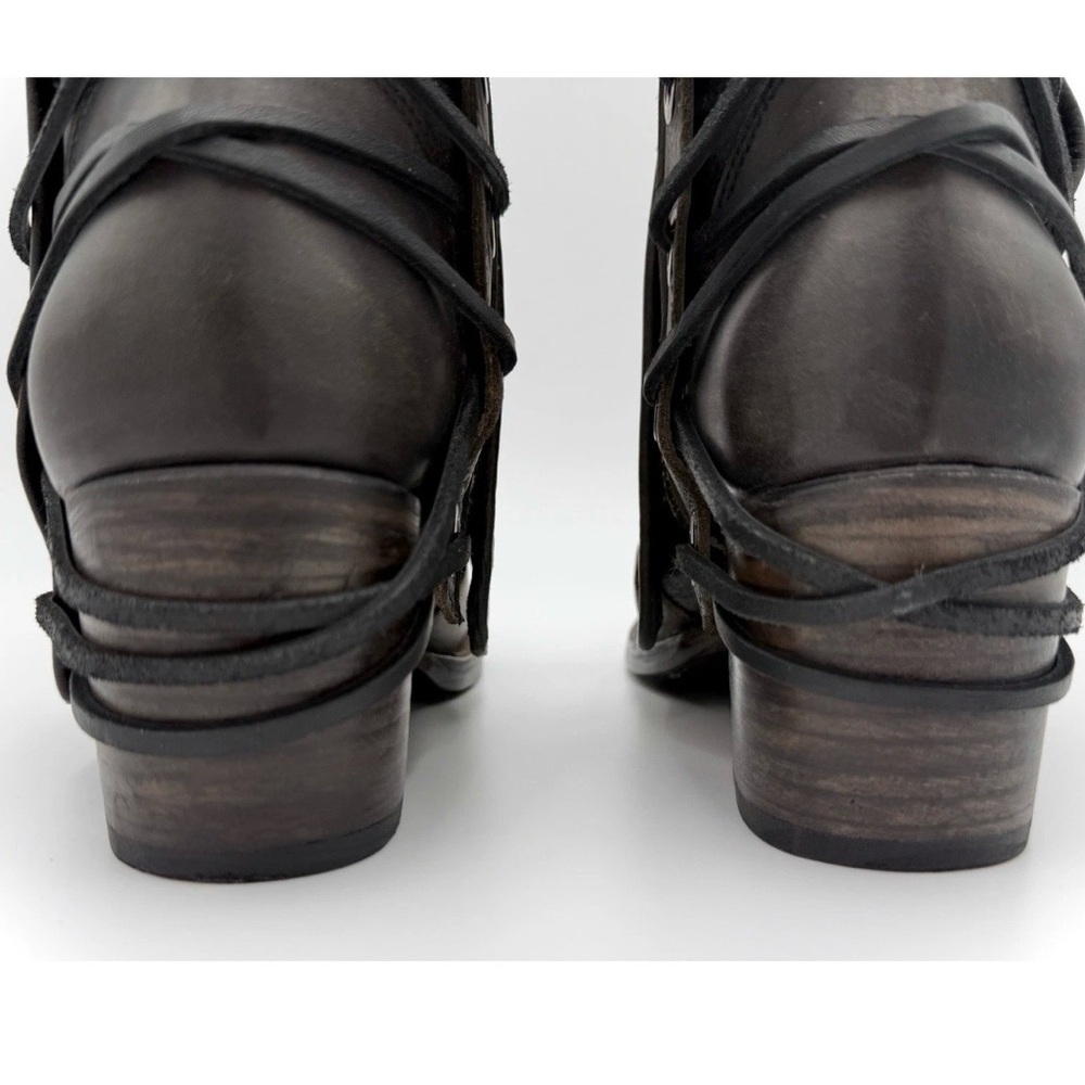 Freebird Cedrick | Black | Sz 8 - Women’s Leather Booties EUC - Picture 10 of 11